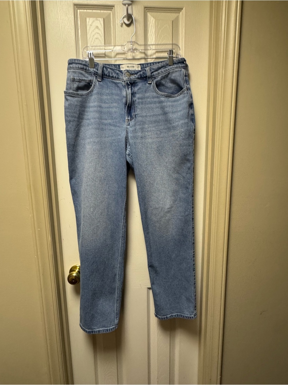 Classic Light Wash Straight Jeans - Light Blue Size 14 Regular